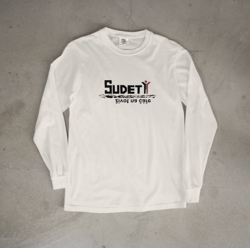 Béžové Triko s dlouhým rukávem - Sudety – život na čáře.