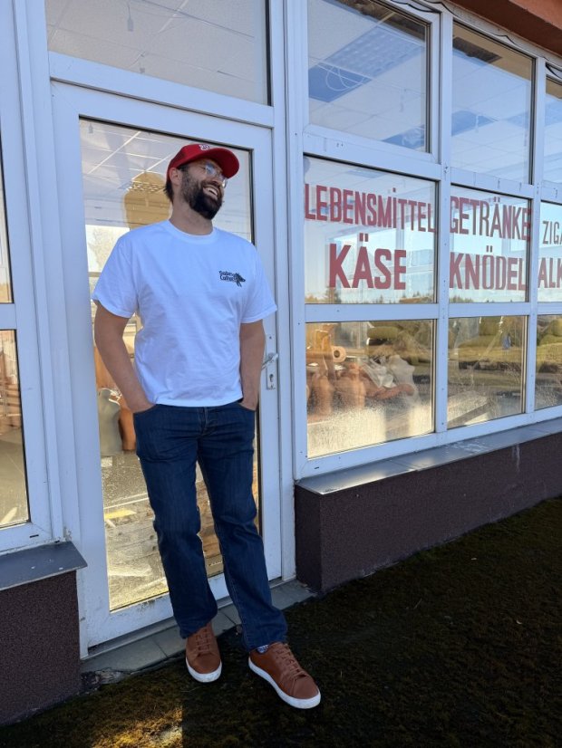 Tričko - SudetyCulture Znak ( Bílé, černé prase menší - nižší gramáž )