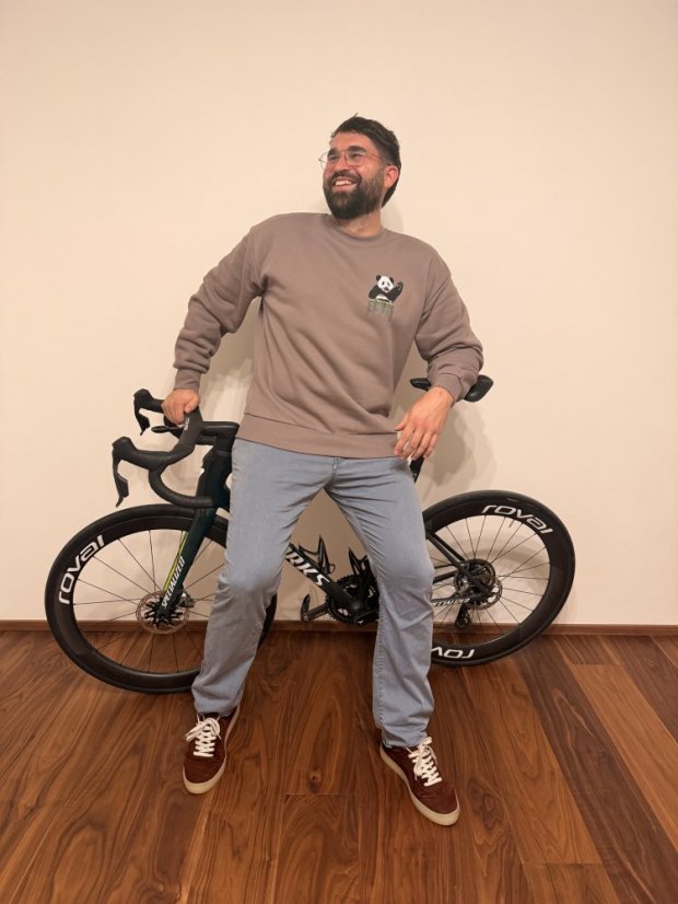 Mikina - Život není černobílý